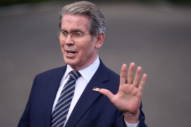 美財長貝森特竟是大豆農？親述中美貿易戰如何讓他心痛