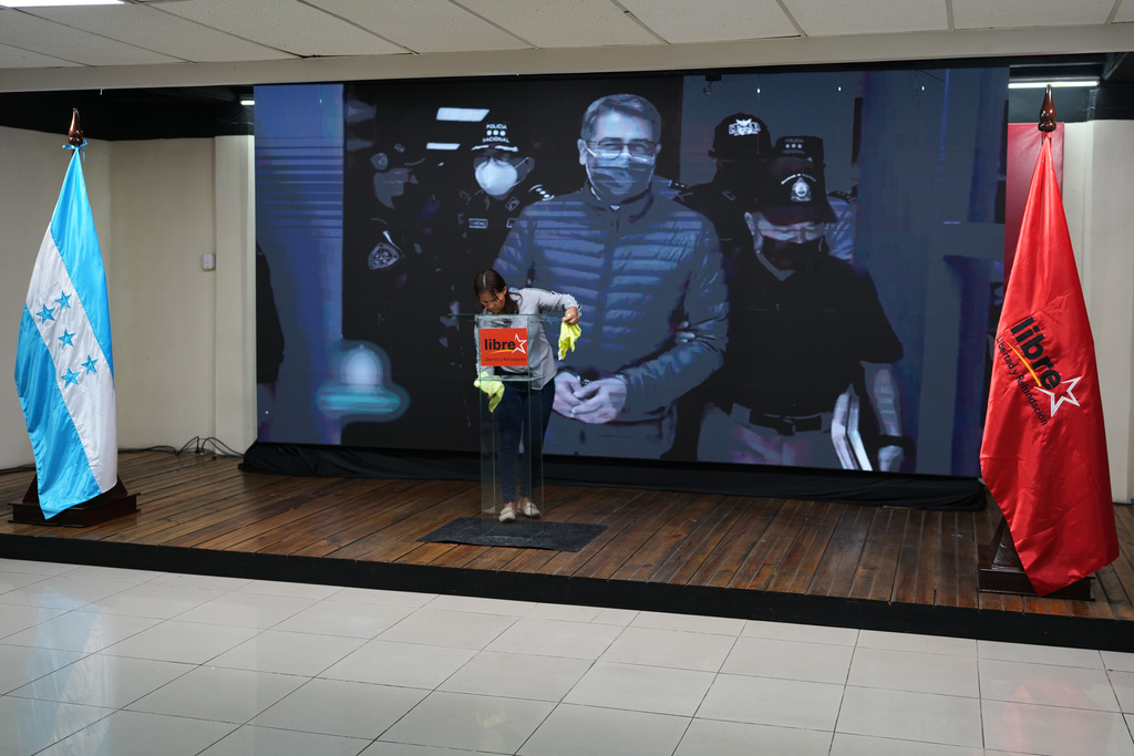 特朗普宣布特赦洪都拉斯前總統,震驚美國司法與外交界 特朗普宣布特赦洪都拉斯前總統,震驚美國司法與外交界