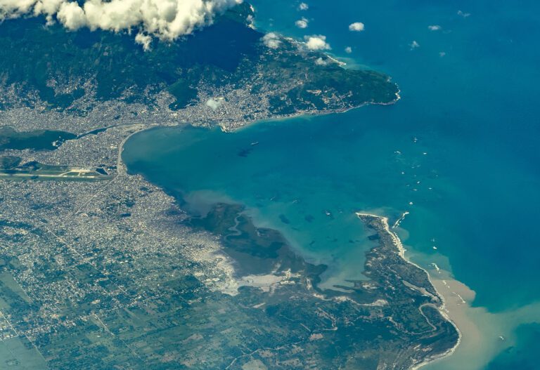 美青年密謀入侵海地屠殺男性，駭人動機震驚德州