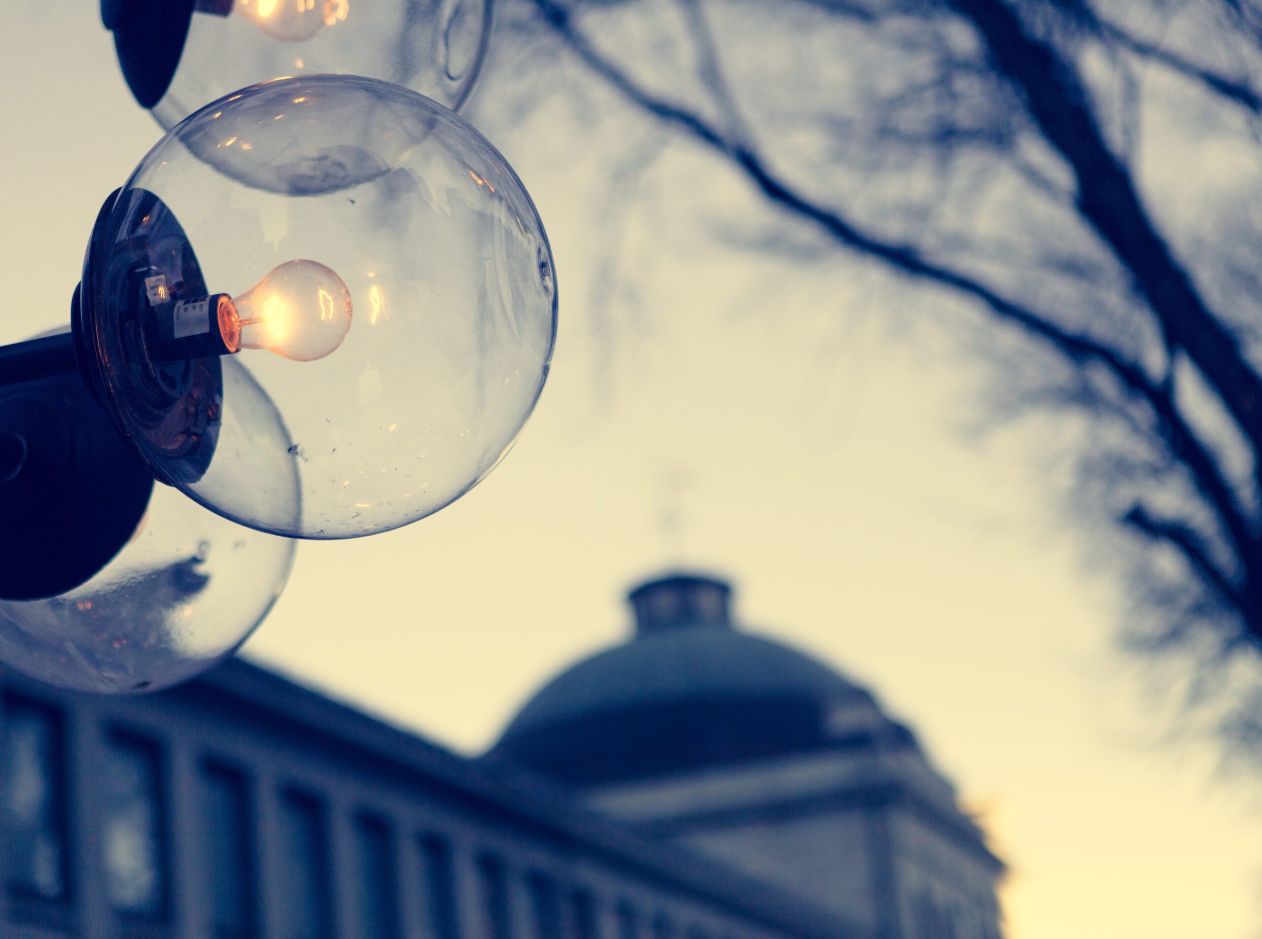 白宮官網設媒體黑名單,特朗普與媒體戰火為何升級? 白宮官網設媒體黑名單,特朗普與媒體戰火為何升級?