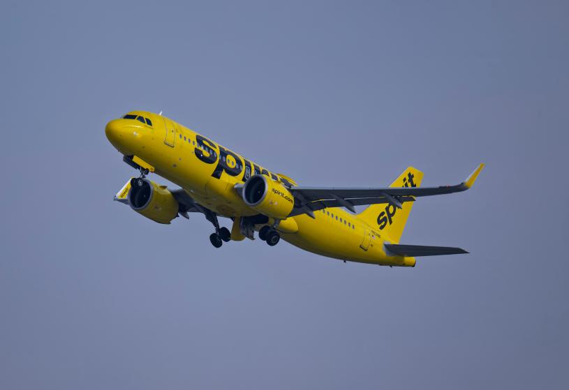 太瘋狂！乘客在航班上遭遇了令人毛骨悚然的經歷後，發誓永不再乘坐這家航空公司 | 有片