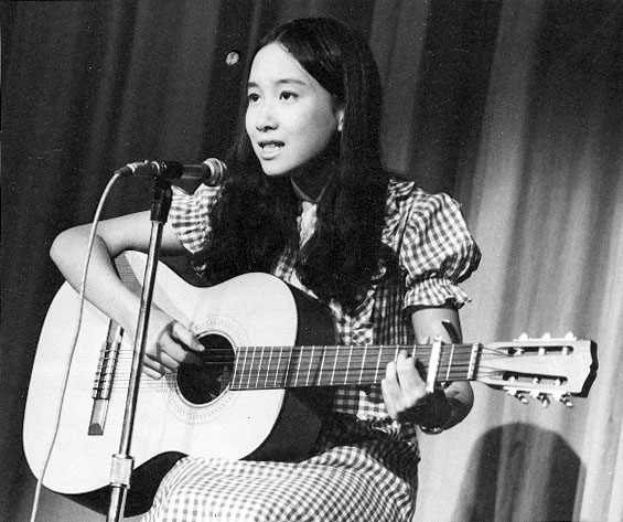 「第一代玉女歌手」陳美齡媽媽百歲大壽 罕談母親現況：認不出人了 曾因與日本人結婚被斥不孝