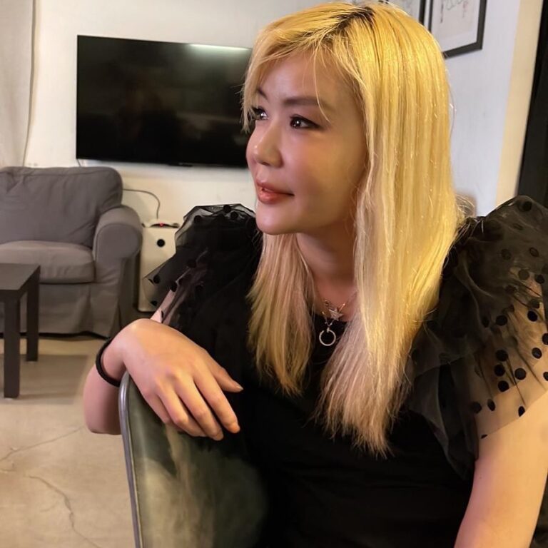 49歲富貴「渣男磁石」暴脹多時仍難忍口！曾因XX服類固醇肥腫難分 屢被背叛單身10年