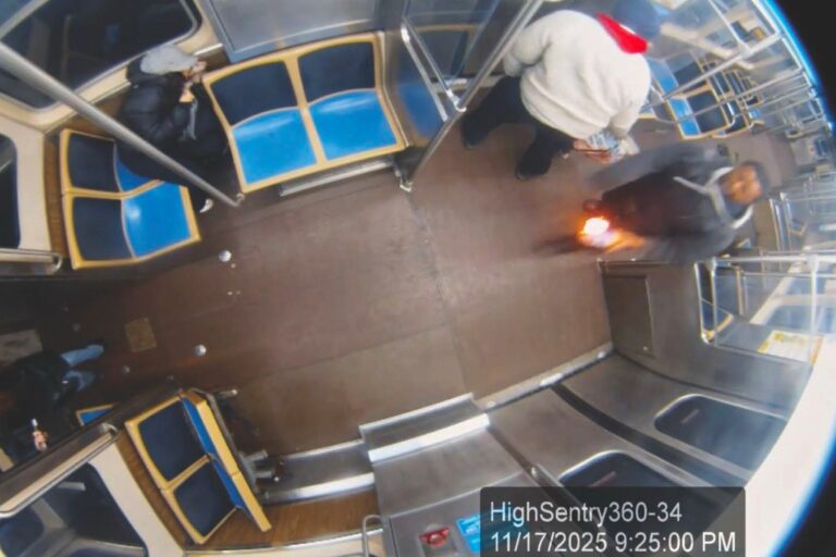 芝加哥地鐵縱火犯被揭是「慣犯」，檢方怒批：他獲得太多次機會了！