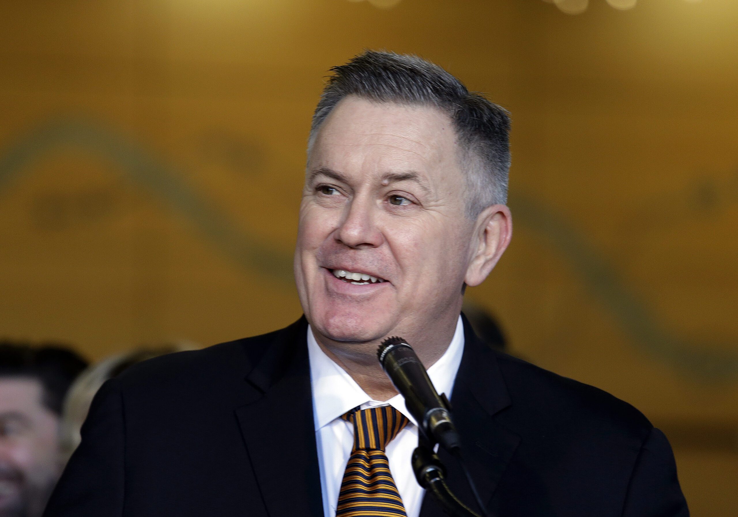 德州競標舞弊案逆轉 特朗普特赦自家司法部起訴高管 德州競標舞弊案逆轉 特朗普特赦自家司法部起訴高管