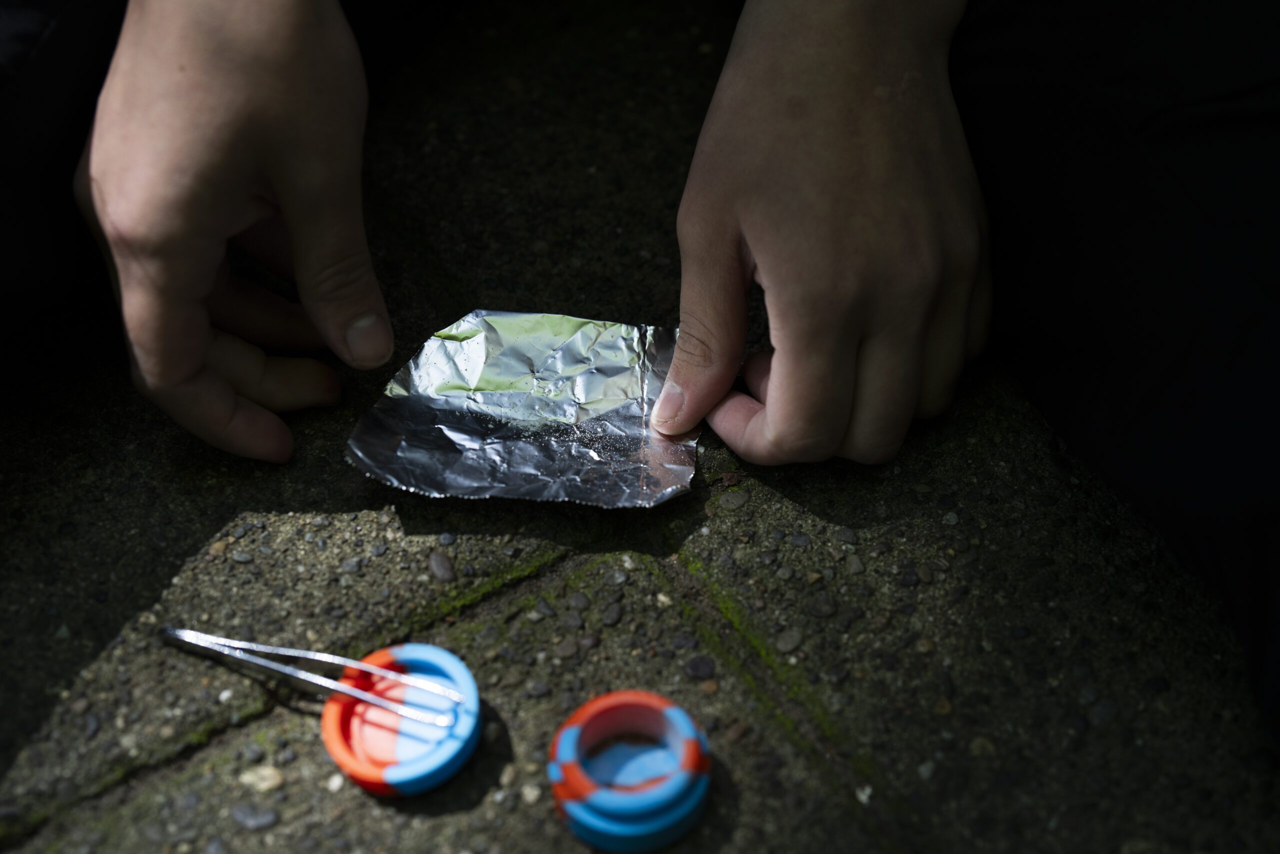 芬太尼毒販出庭竟攜毒品 聖馬刁縣法院安檢意外頻生 芬太尼毒販出庭竟攜毒品 聖馬刁縣法院安檢意外頻生