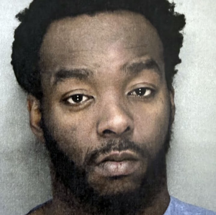 賓州公寓彎刀血案釀2死,嫌犯被捕後自稱吸食迷幻藥 賓州公寓彎刀血案釀2死,嫌犯被捕後自稱吸食迷幻藥