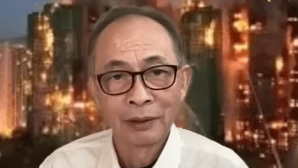 七旬翁涉違國安法被捕,據悉為前民陣副召集人王岸然 七旬翁涉違國安法被捕,據悉為前民陣副召集人王岸然