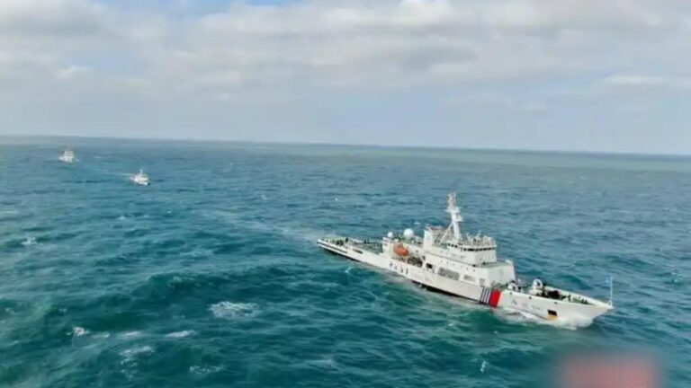 福建海事局於台灣海峽舉行聯合搜救演練，維護航運安全