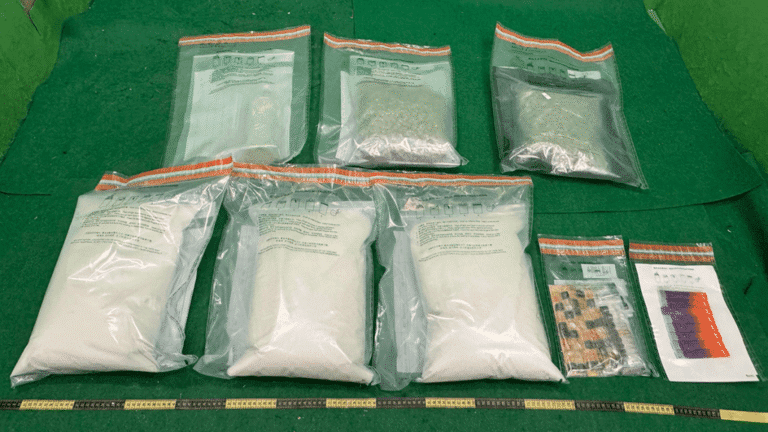 海關連破兩宗毒品案 搗大埔分銷中心檢0萬貨 3男落網