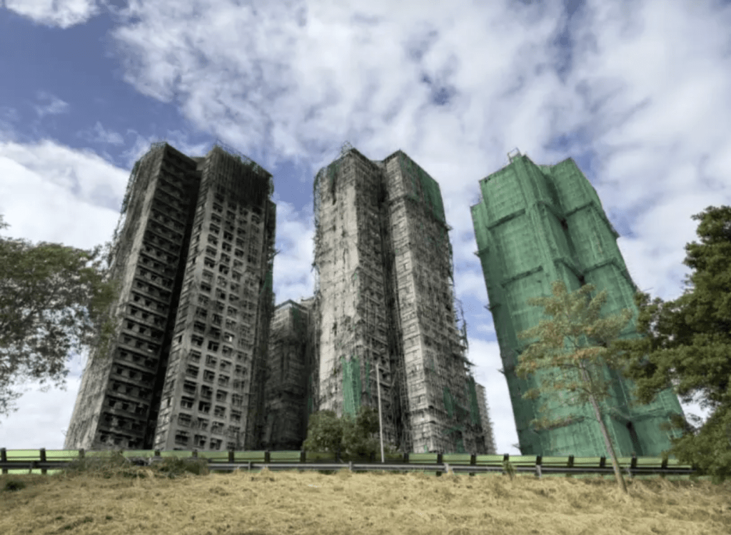 大埔五級火｜政府：千個單位供長期安置 向罹難外傭家屬發放25萬慰問金