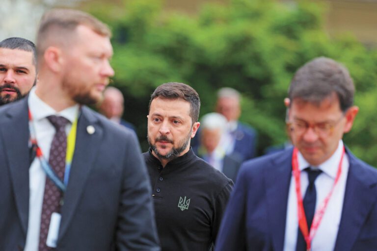 烏克蘭願就和談方案公投