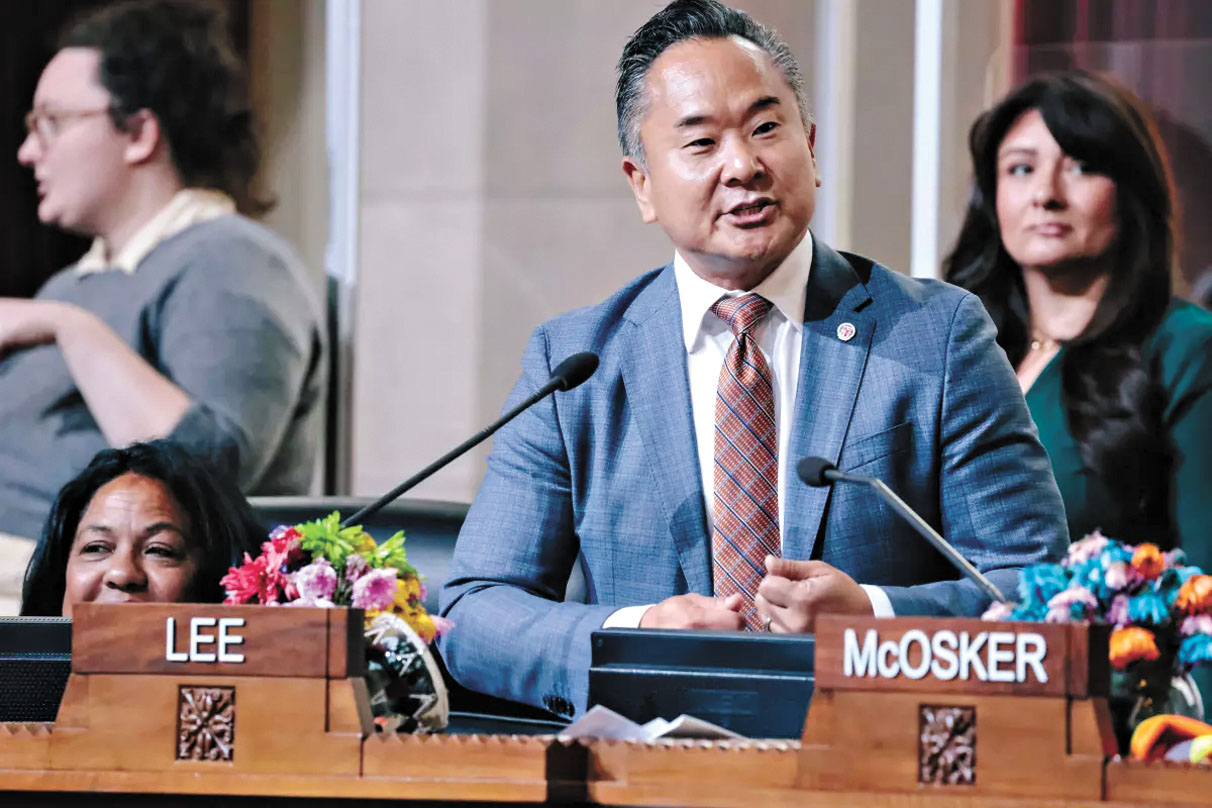 洛市議員違反禮品規定被罰13.8萬 洛市議員違反禮品規定被罰13.8萬