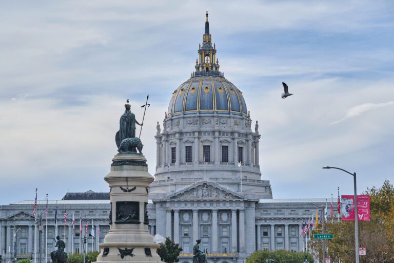 數目過多疊床架屋  市府架構求瘦身