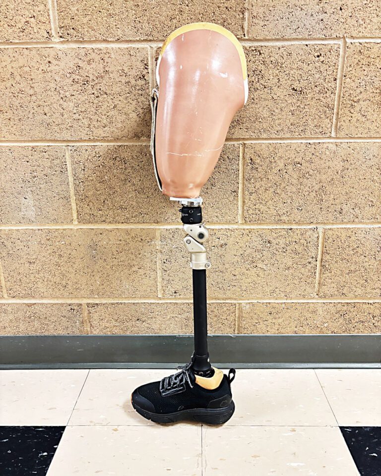 縣警拾獲義肢尋物主