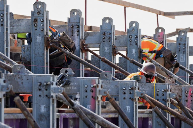 聯邦資金成鏡花水月 加州高鐵須另闢新徑