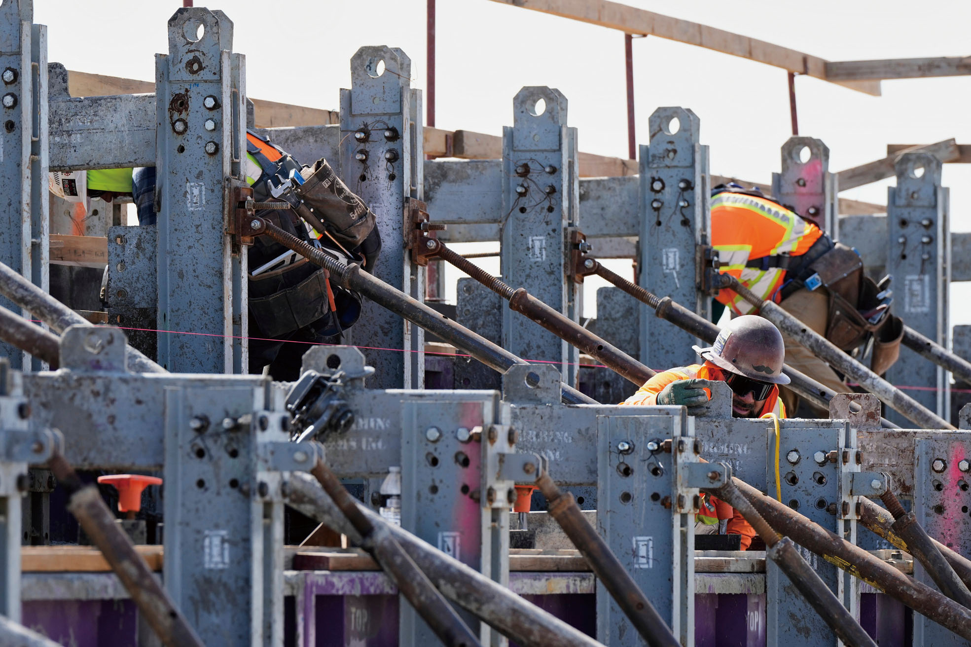 特朗普政府數月前取消計劃撥給加州高鐵的40億元聯邦經費。美聯社資料圖