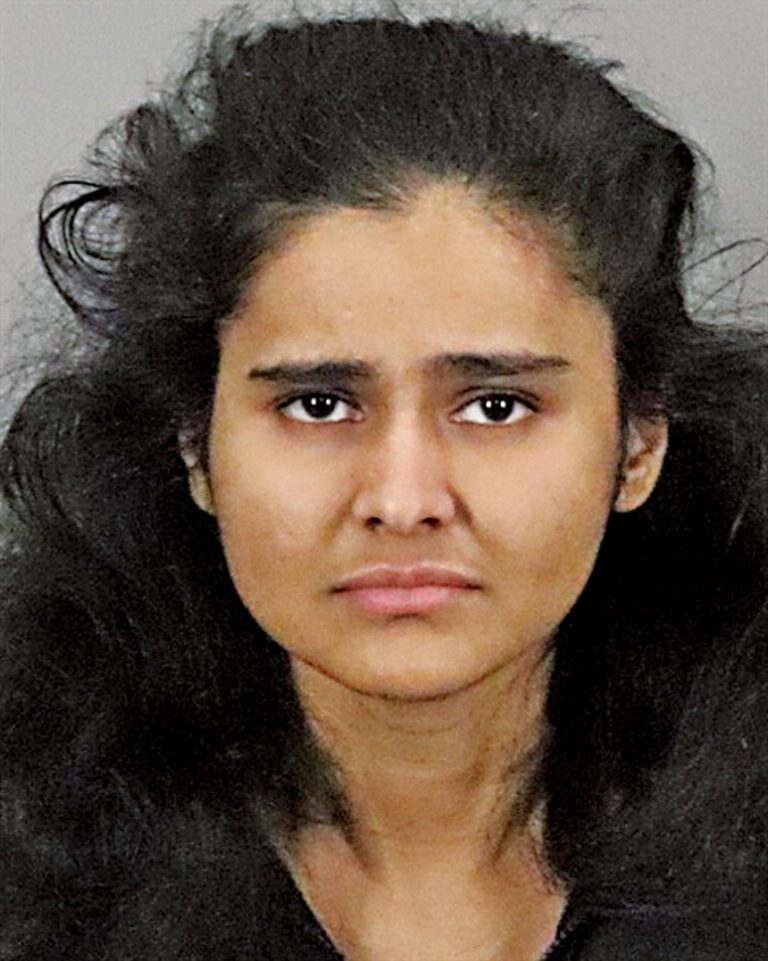 使用辣椒噴霧施暴  路怒女子被控多罪