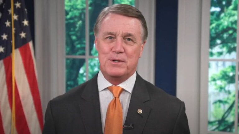 美駐華大使龐德偉稱　習近平邀特朗普4月訪華並於今年8至9月回訪美國