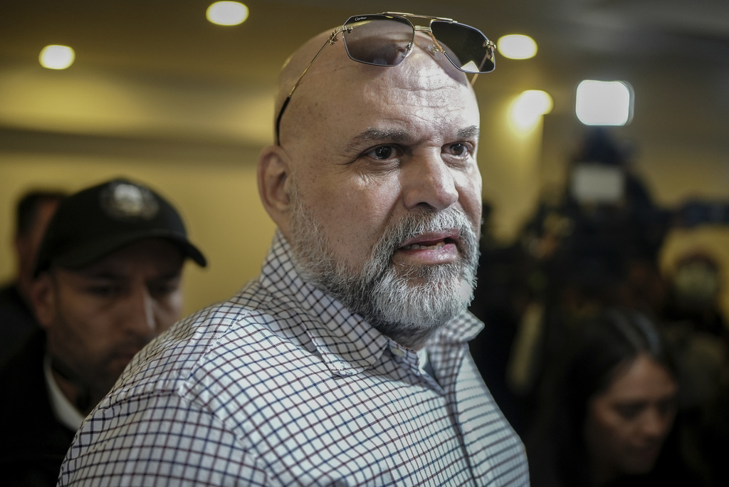 哥倫比亞「劊子手」曼庫索判囚40年 轉任和平使者引爆爭議