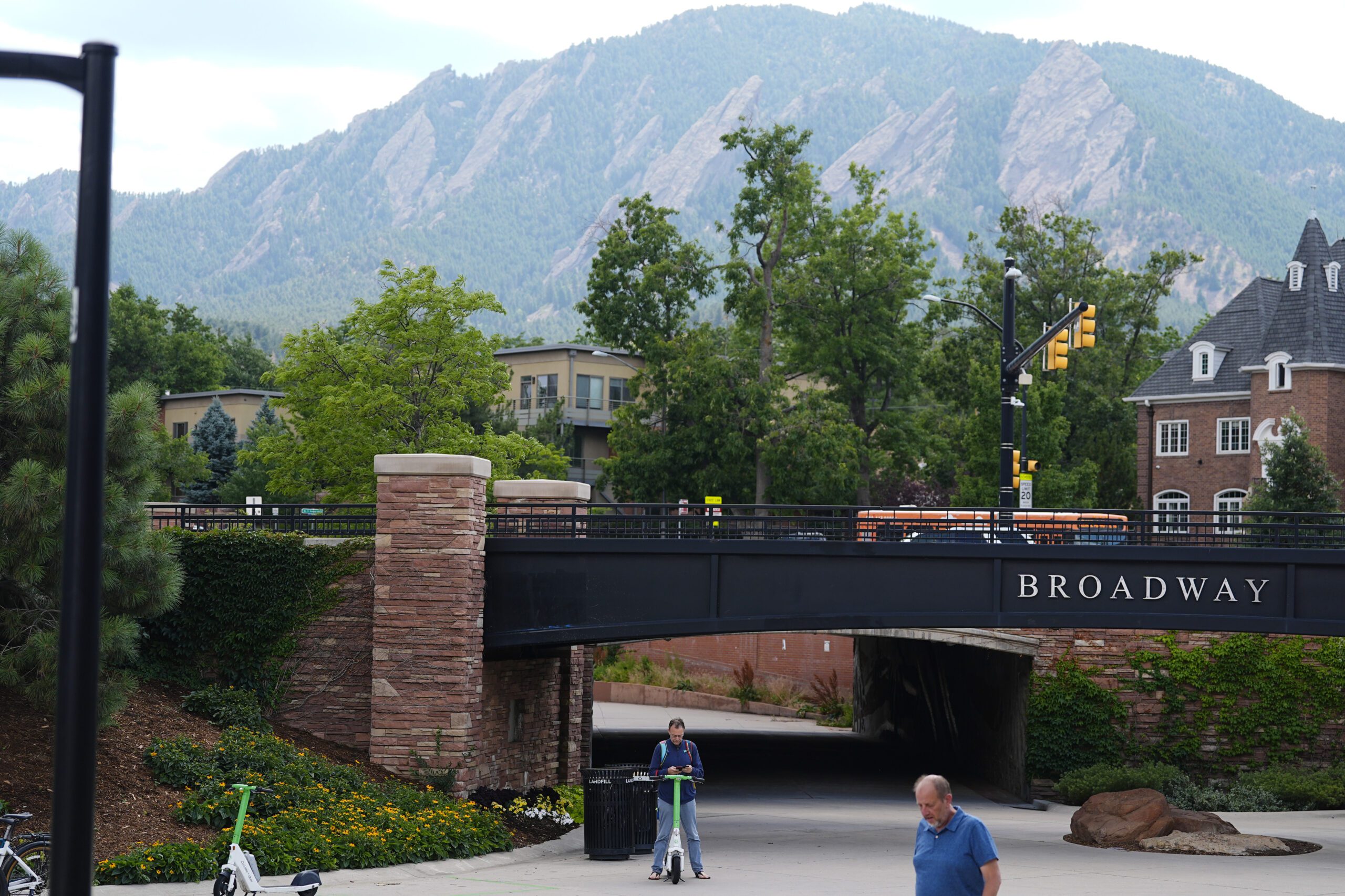 科羅拉多大學禁用微波爐「叮」咖喱涉「食物歧視」 印度學生獲20萬元賠償