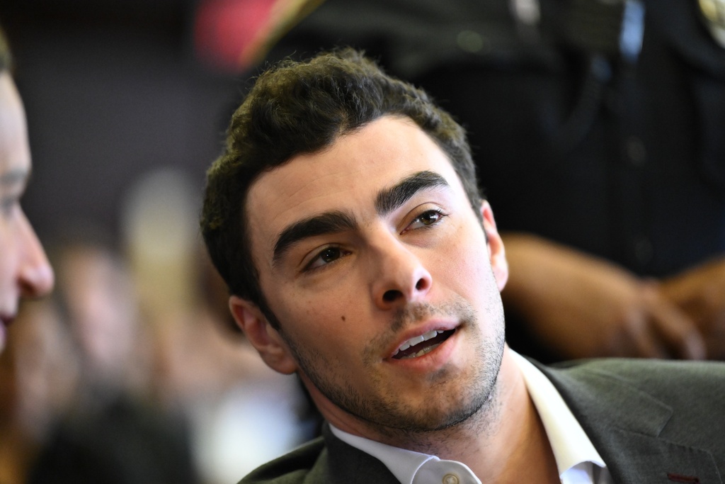 布魯克林監獄上演荒唐劫獄 男子持披薩刀冒充FBI探員