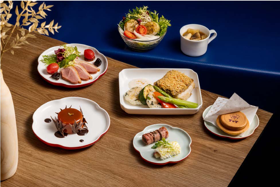 華航攜手米其林一星 T+T 推出當代亞洲風味高空饗宴