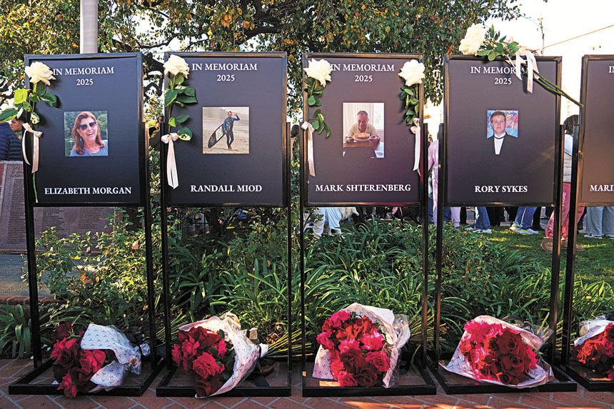 帕利塞茲山火7日屆滿一周年，當地社區舉行悼念儀式。美聯社