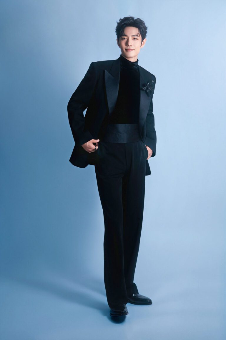 肖戰拍戲暴瘦   手背青筋明顯