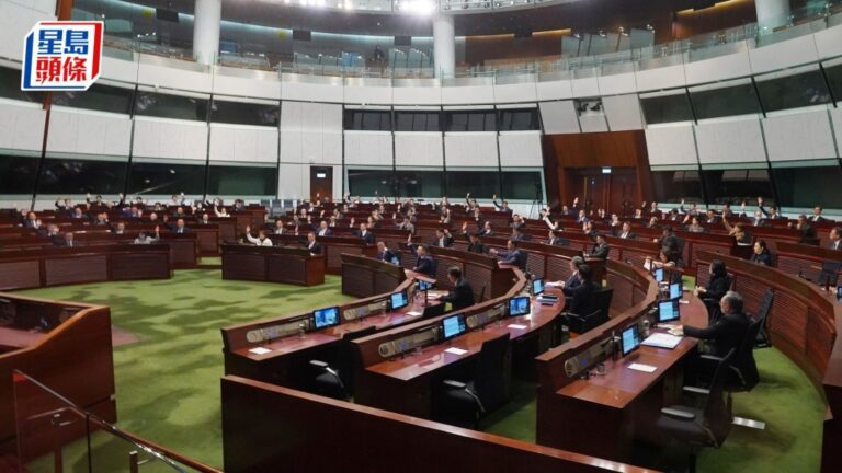 立法會通過主動對接「十五五」規劃議案 議員：香港要搶佔先機，不能只等政策紅利