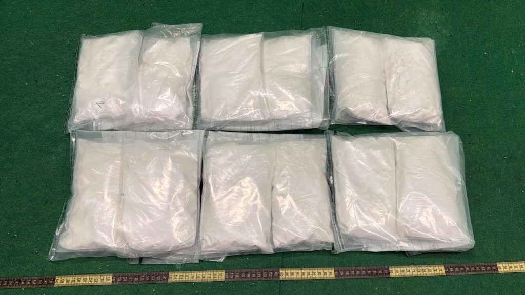 【機場截毒】海關破獲木酒盒藏毒案 大馬抵港男涉運310萬可卡因被捕