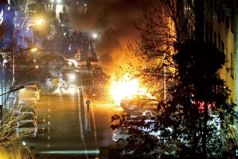 美向伊朗貿易夥伴加徵關稅