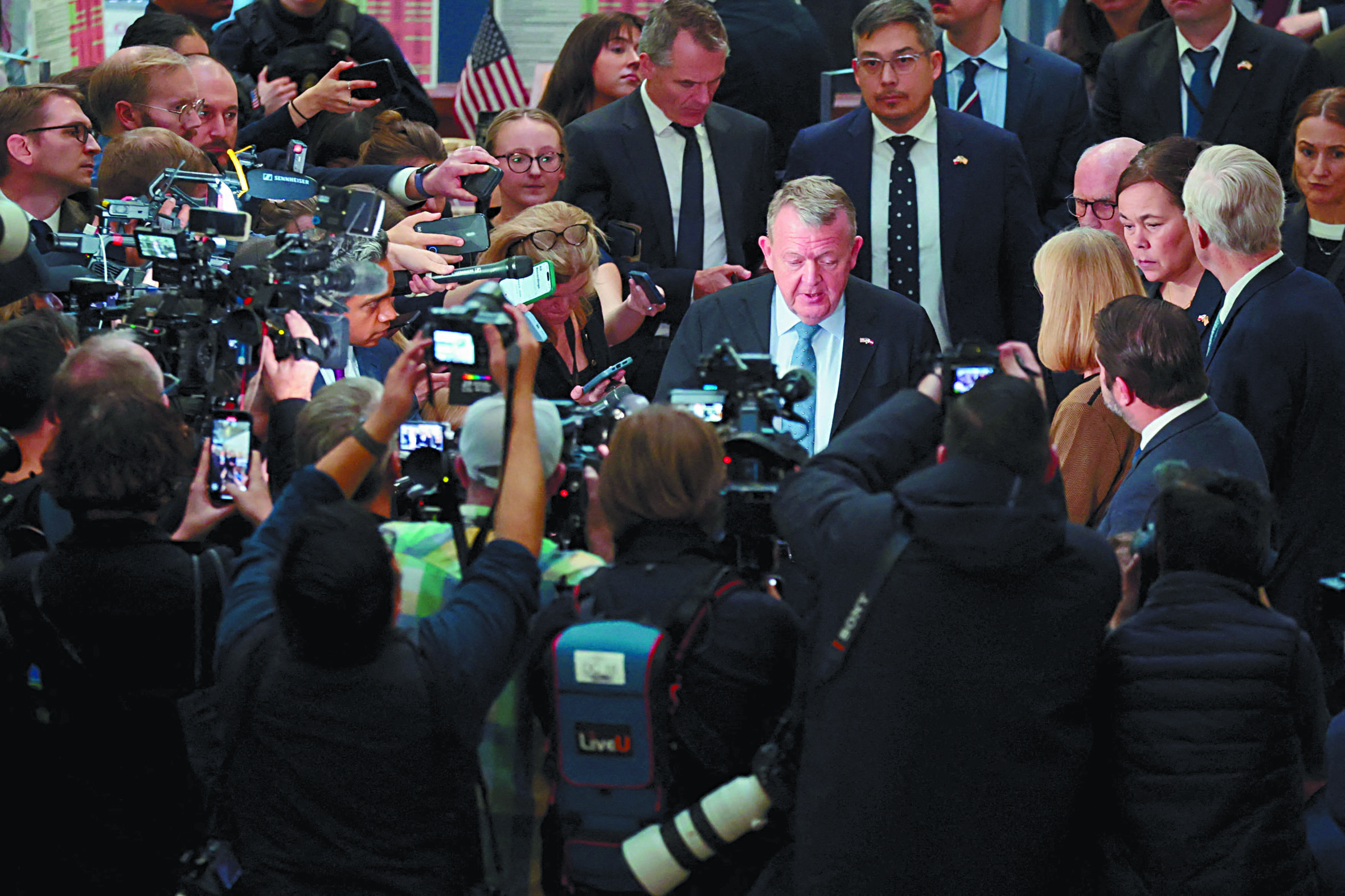 丹麥外交大臣拉斯穆森在會談後接受媒體採訪。路透社