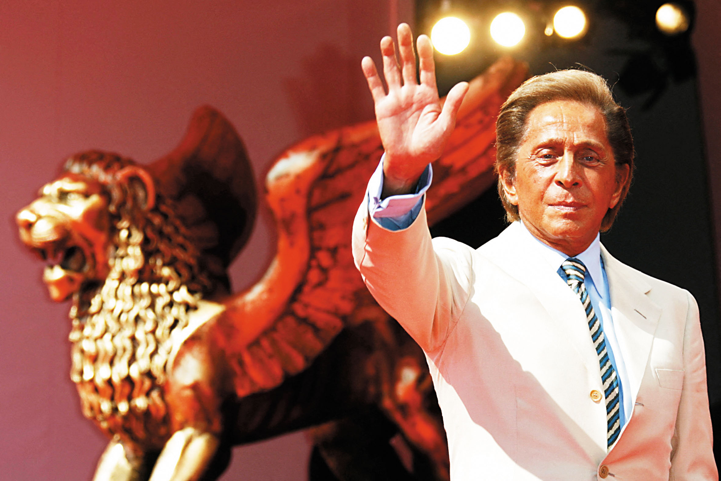 華倫天奴離世享年93歲