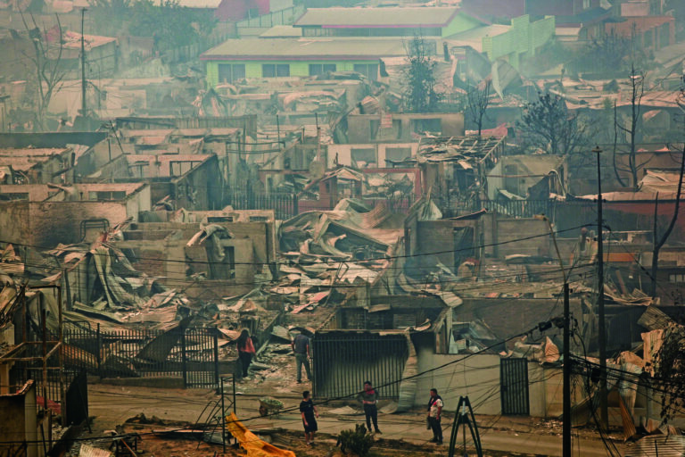 智利山火至少16死 兩地進入災難狀態