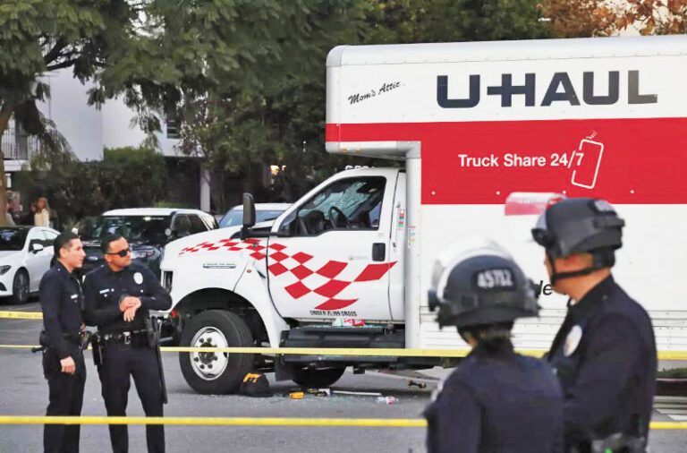 U-Haul卡車衝撞示威人群反伊朗抗議失控