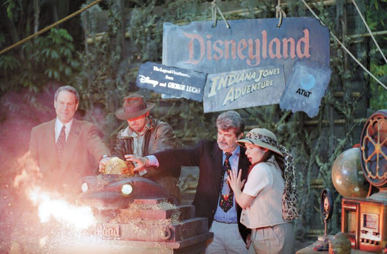 擋400磅巨物保護觀眾 迪士尼員工受傷