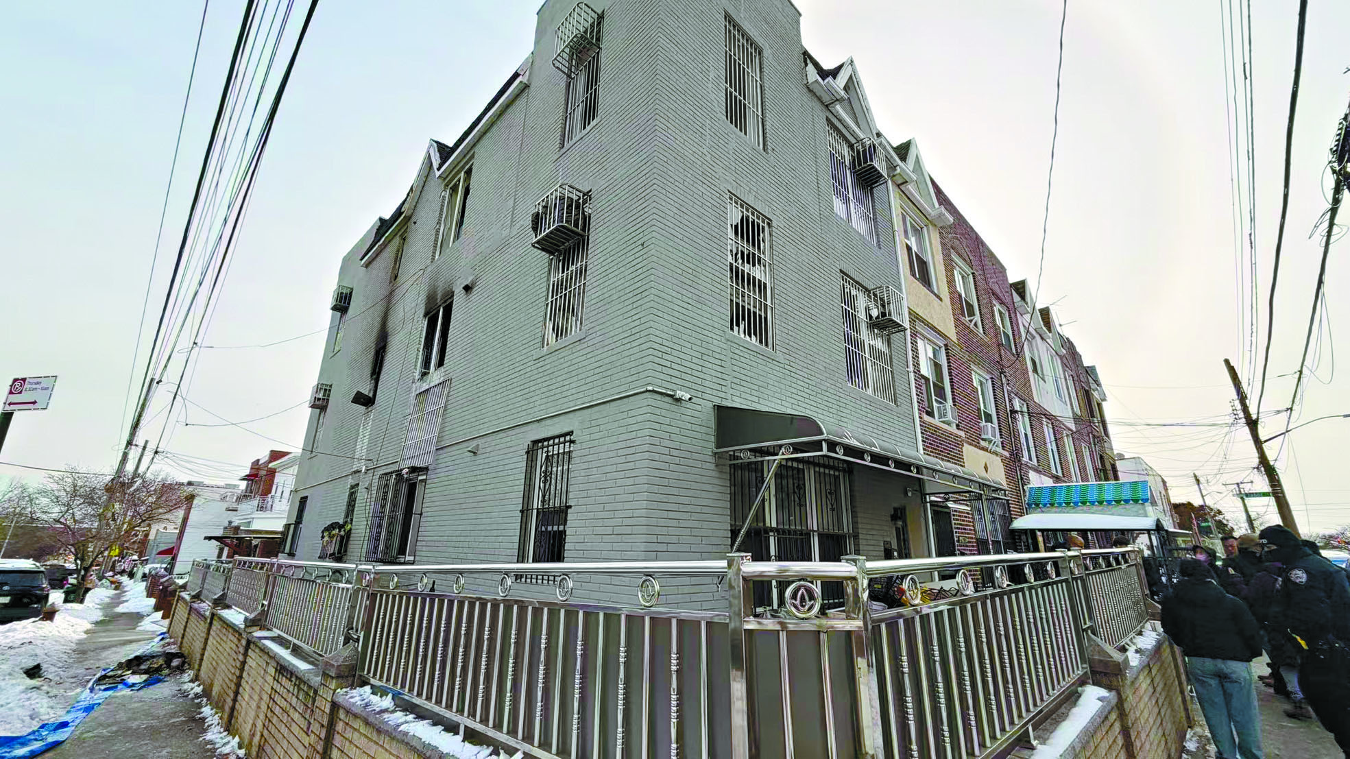 發生火災的大樓住客全是華裔。