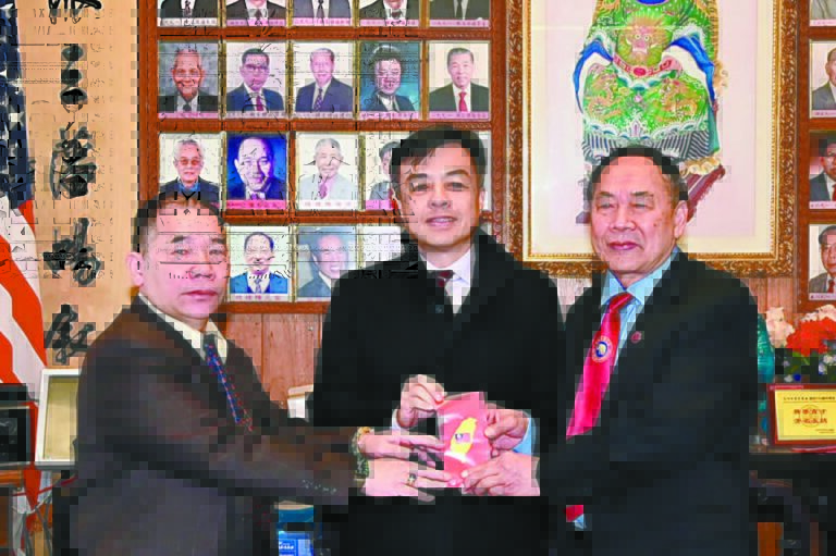 陳潁川總堂舉行2026年度新屆職員交接典禮新任總理羨棠?副總理健民?接掌堂務