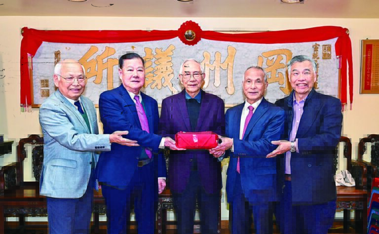 岡州總會館舉行2026-2027年度新屆職員交接新任主席陳社烈 副主席劉志良