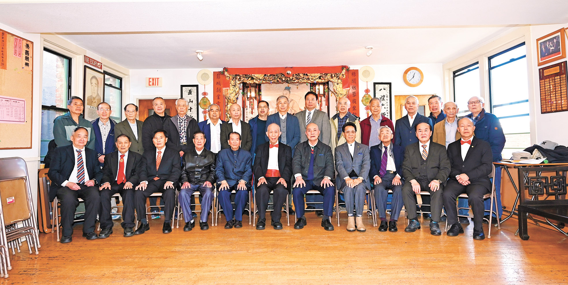 劉家公所正副主席、元老、顧問暨同仁共同祈願新的一年劉氏族務興旺，會務昌隆。馬紅兵攝