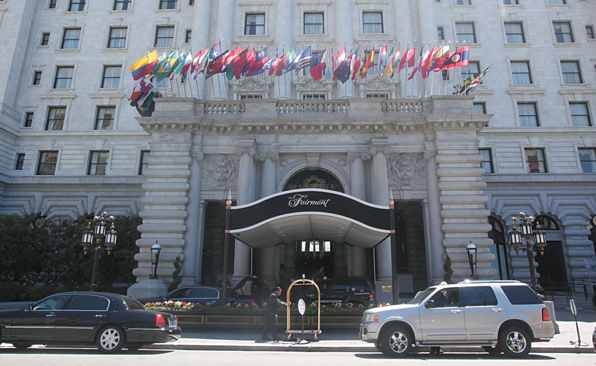 案發現場三藩市費爾蒙酒店（Fairmont Hotel）。美聯社資料圖