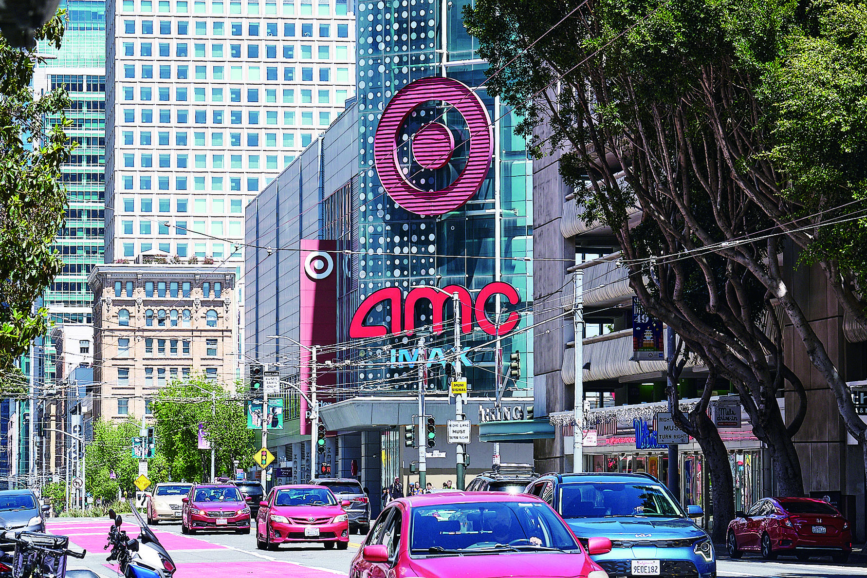 SoMa盜竊激增，高度集中於Mission街與4街交界、Metreon商場Target百貨所在的地段。本報資料圖