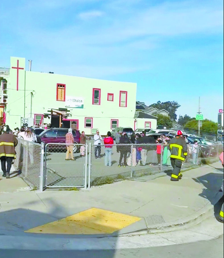 貝納崗教堂發生被車撞意外。三藩市消防局