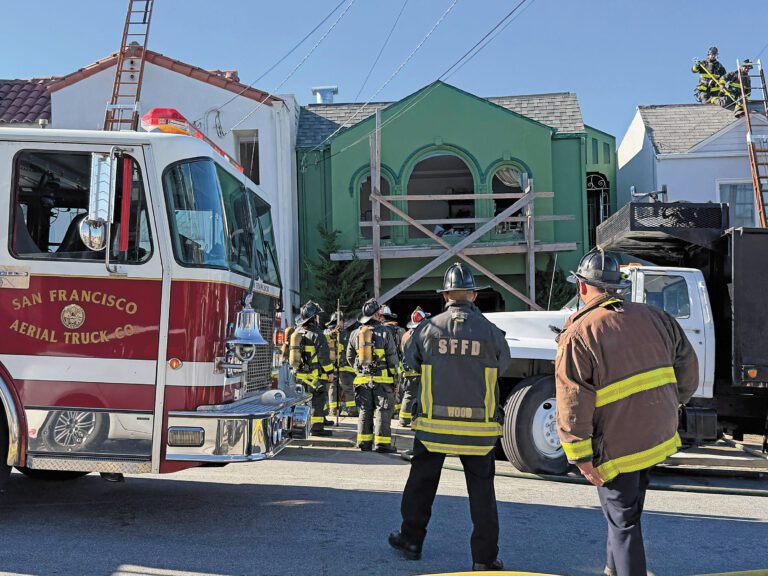 日落區住宅起火  一長者不適送院