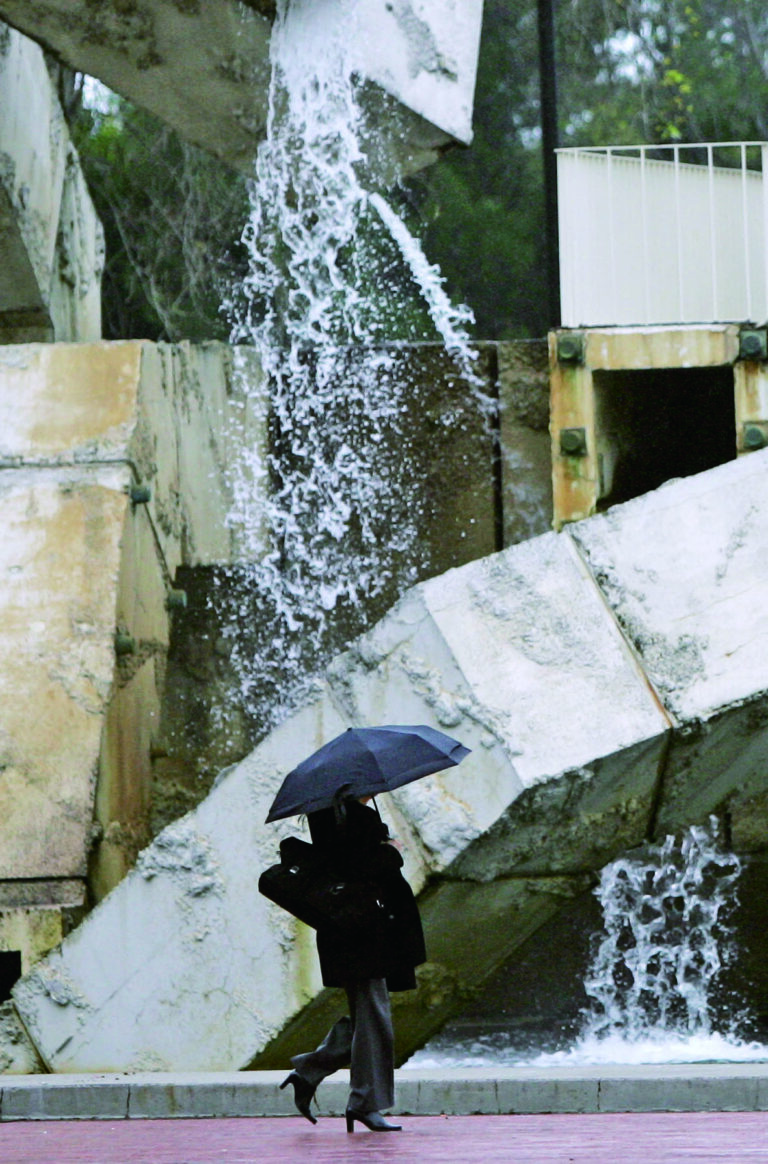 三藩市海旁大道廣場   瓦揚古噴泉決定拆走