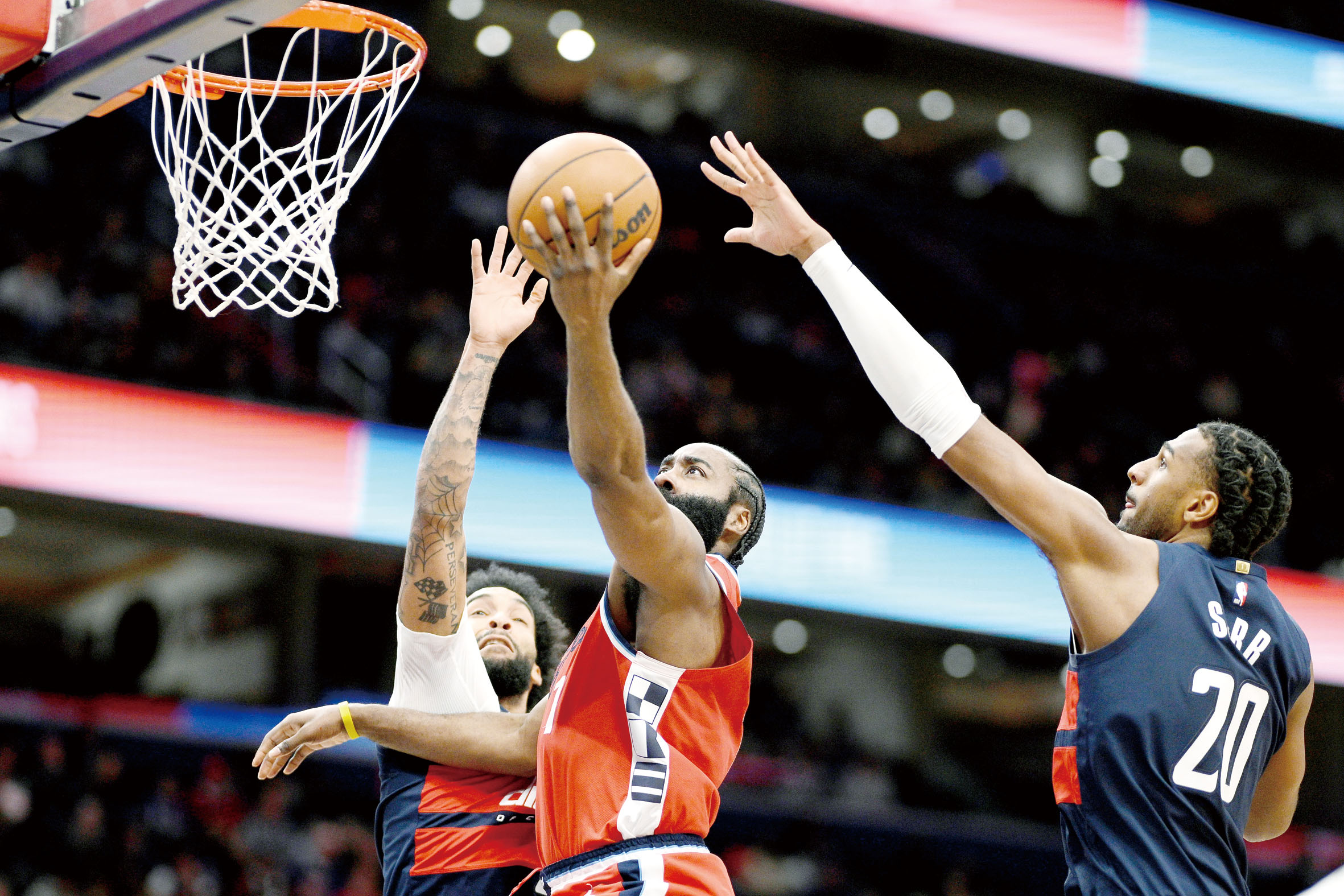 哈登36分沒外線進球 連續15季破千分