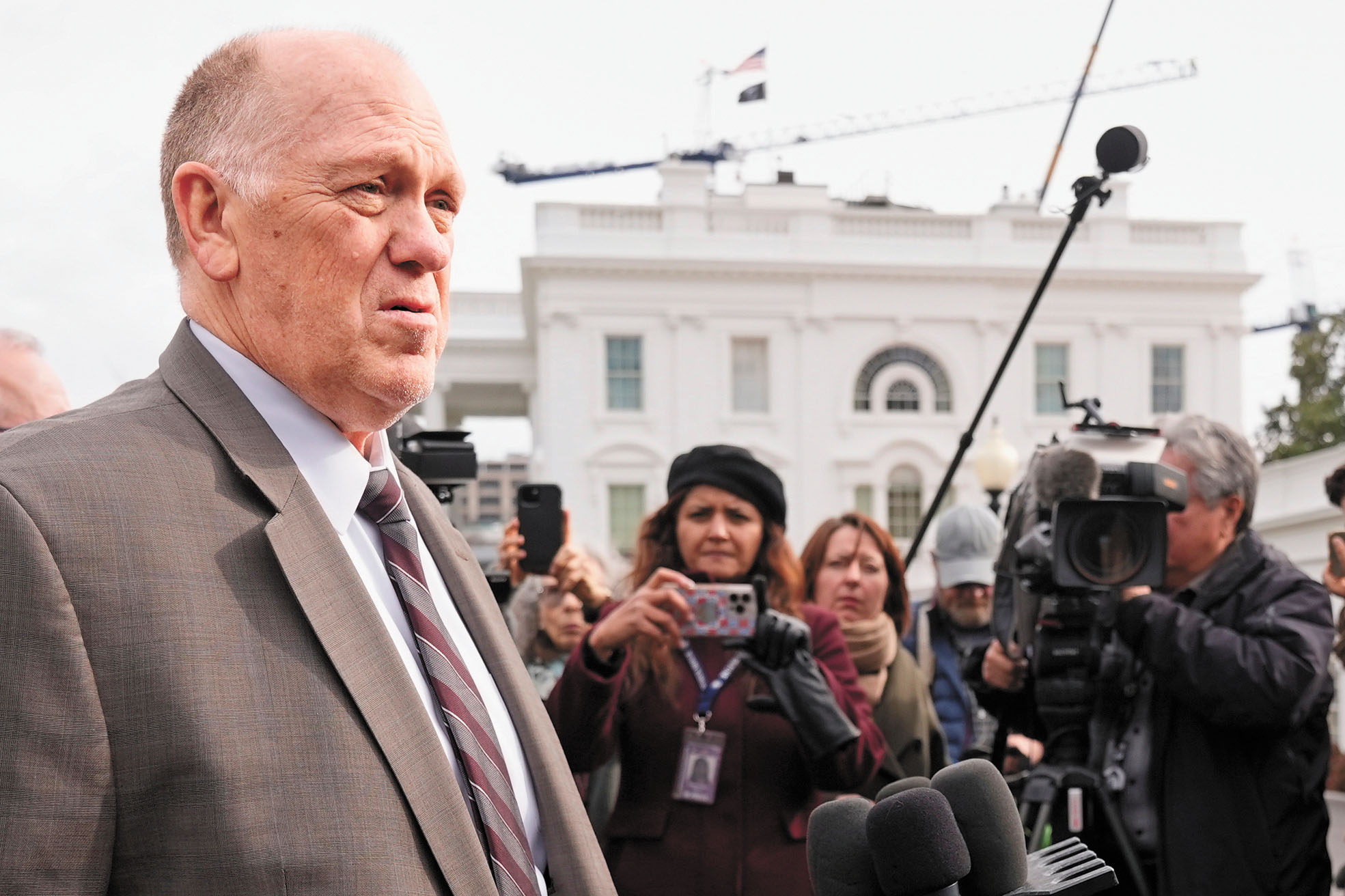 「邊境沙皇」霍曼與沃爾茲會面   討論明州移民執法局勢