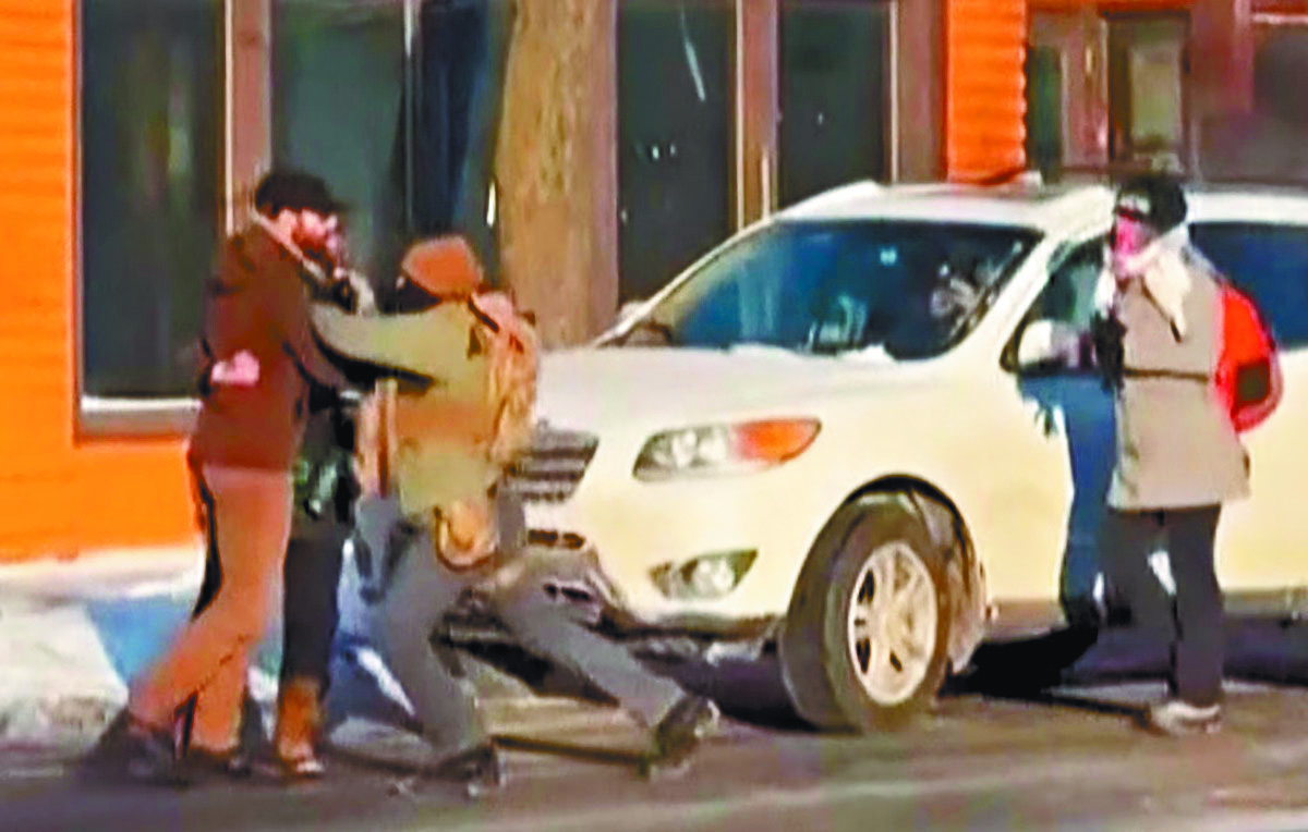 明州16示威者遭刑控 兩命案開槍探員停職調查