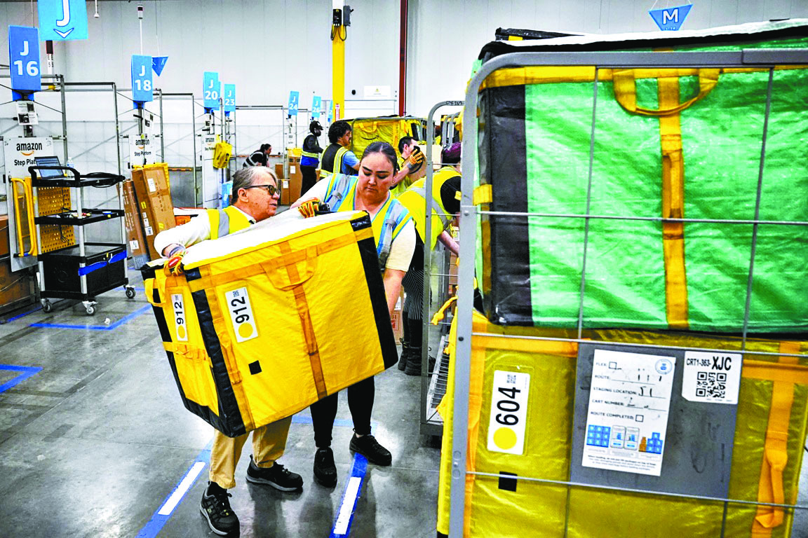 華郵報道，愈來愈多嬰兒潮世代選擇延後退休、持續留在職場，而Z世代年輕人則發現，想要踏入理想工作的大門正變得更加困難。美聯社